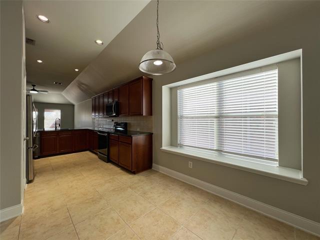 5744 Moon Flower Ct Fort Worth, TX 76244 photo 5