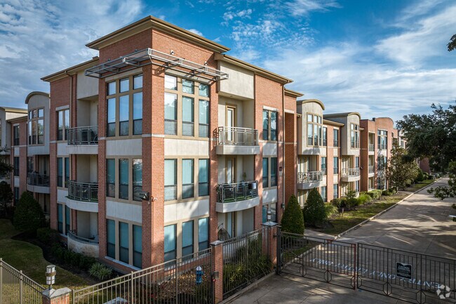 Ventura Lofts Apartments photo 3