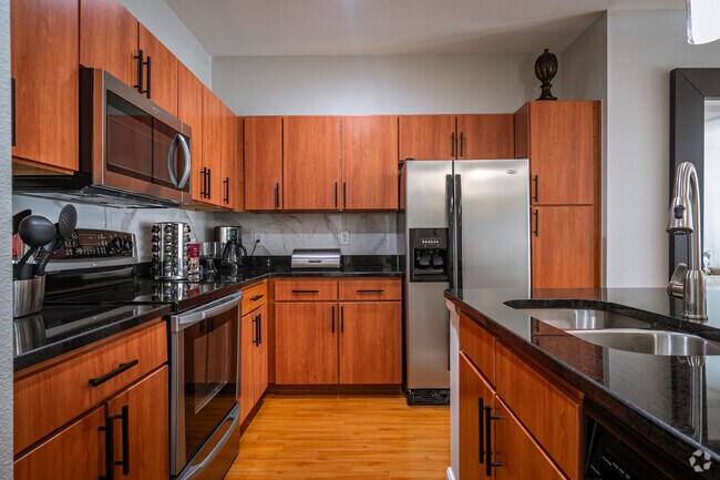 Ventura Lofts Apartments photo 2