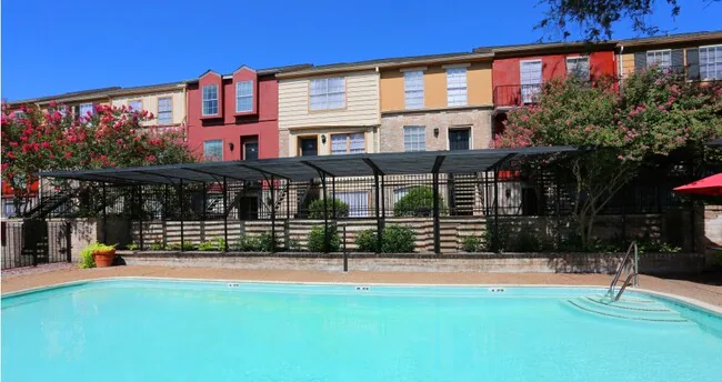 Briarwood Apartments photo 4
