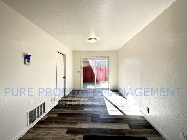 555 Bridge St Watsonville, CA 95076 photo 4