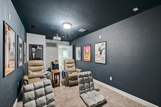 12813 Leatherback Ln Austin, TX 78729 photo 5