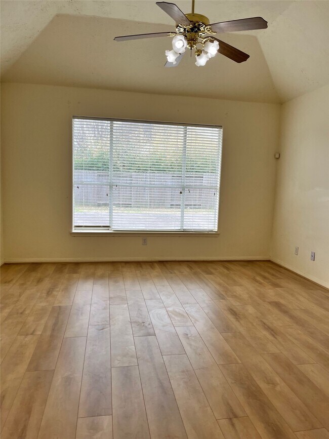 13623 Eldridge Springs Way, Houston, TX 77083 photo 5