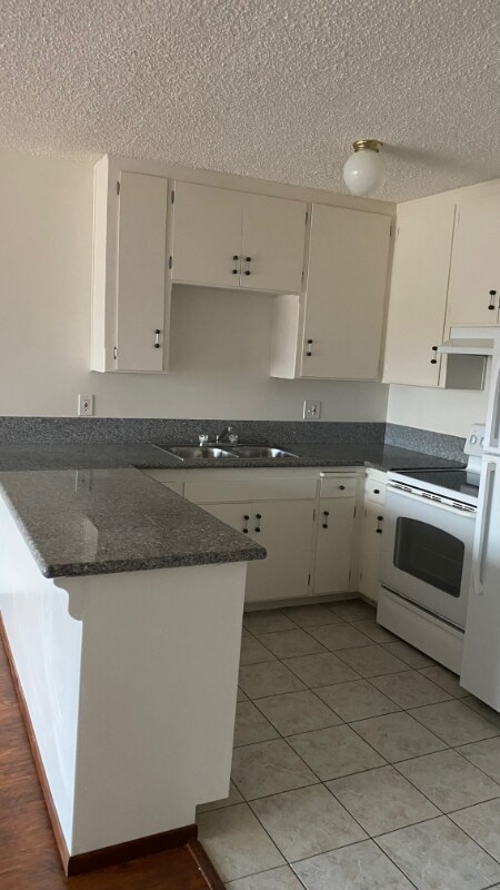 6250 Holabird St San Diego, CA 92120 photo 4