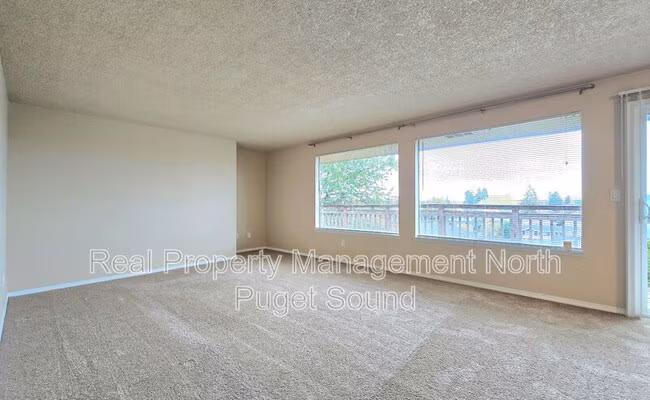 228 N Stillaguamish Ave Arlington, WA 98223 photo 5