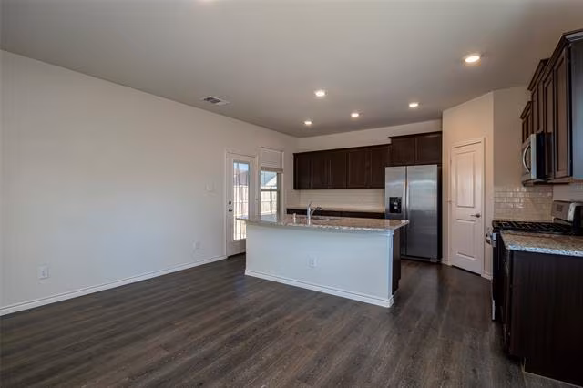 7500 Continental Dr McKinney, TX 75071 photo 4