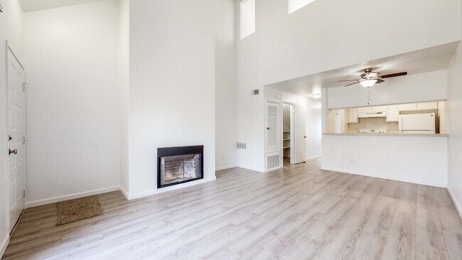 Cambridge Square Apartments photo 2