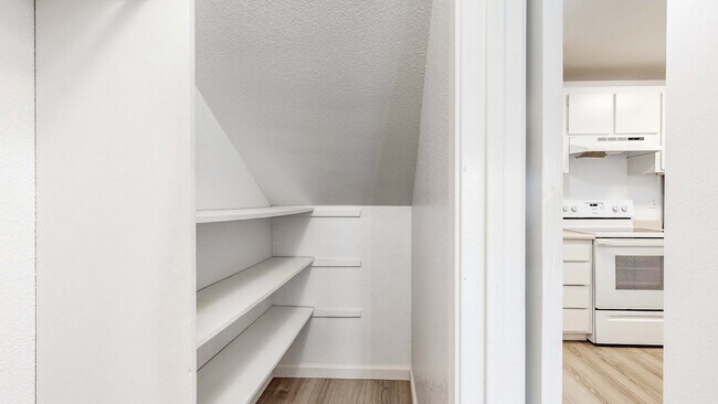 Cambridge Square Apartments photo 5