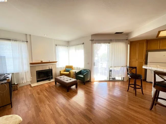 2507 Baywood Way Richmond, CA 94804 photo 5