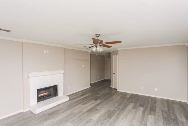 2931 Volturno Drive, Grand Prairie, TX 75052 photo 3
