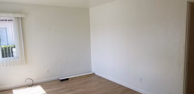 4440 Utah St San Diego, CA 92116 photo 4
