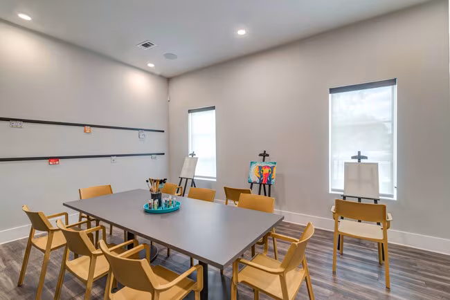 Album Benbrook 55+ Active Adult Apartment Homes photo 3