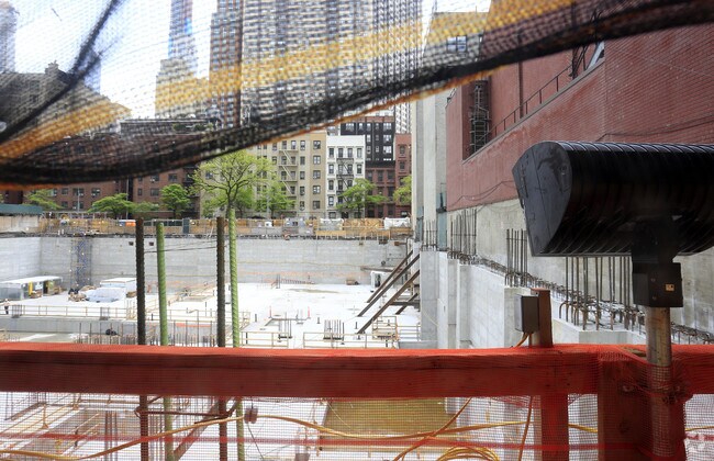 50 W 66th St New York, NY 10023 photo 4