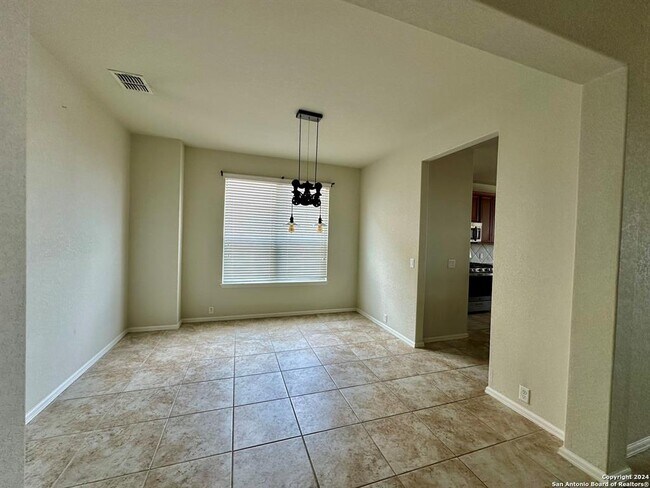 8134 Prospect Point San Antonio, TX 78255 photo 3