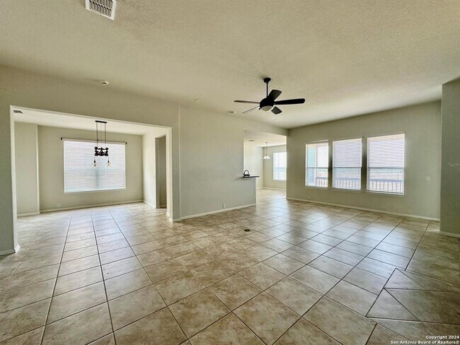 8134 Prospect Point San Antonio, TX 78255 photo 4
