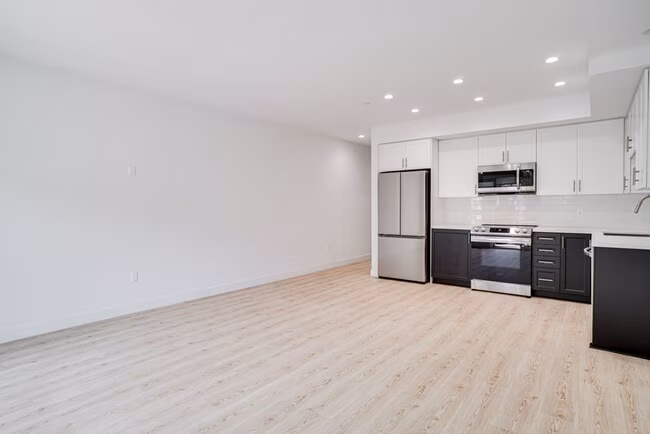 Chapman Place | Find the Home that Fits Your Style! photo 4