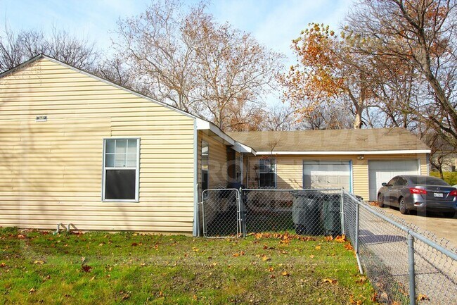 905-907 Estelle Ave Killeen, TX 76541 photo 2