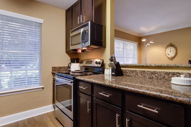 Dwell At Clear Lake Apartment Homes photo 4