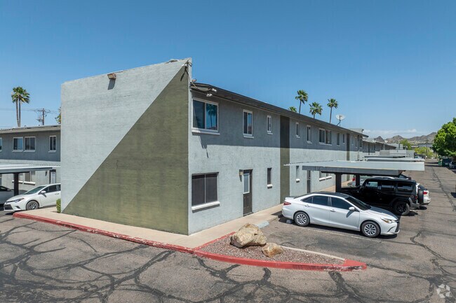 Greenview Apartments photo 2
