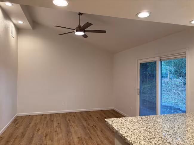 1776 Meda Ave Santa Rosa, CA 95404 photo 2