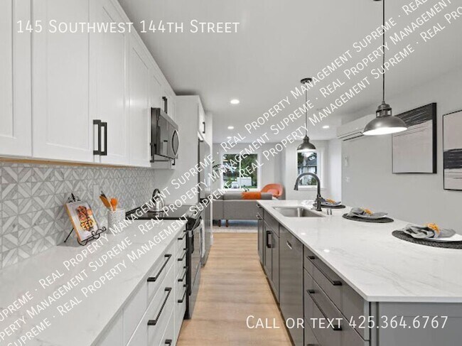 145 SW 144th St Burien, WA 98166 photo 3