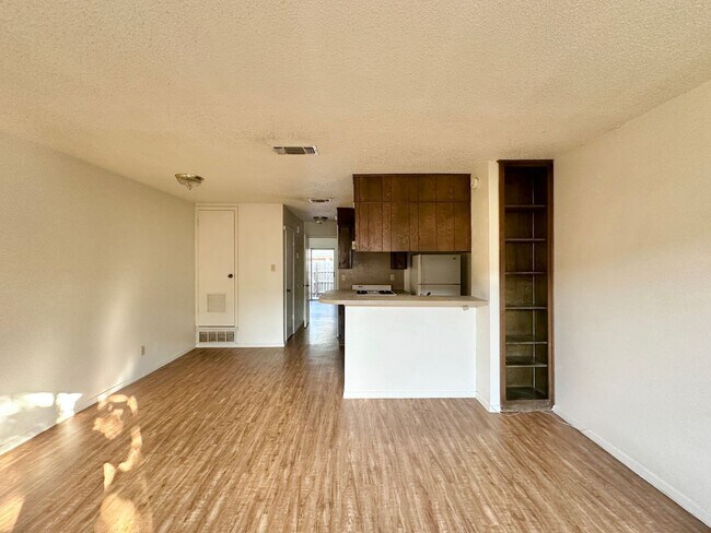 2208 Silverway Dr Killeen, TX 76549 photo 3