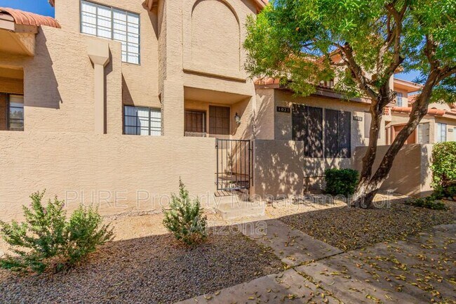 8625 East Belleview Place #1028 photo 3