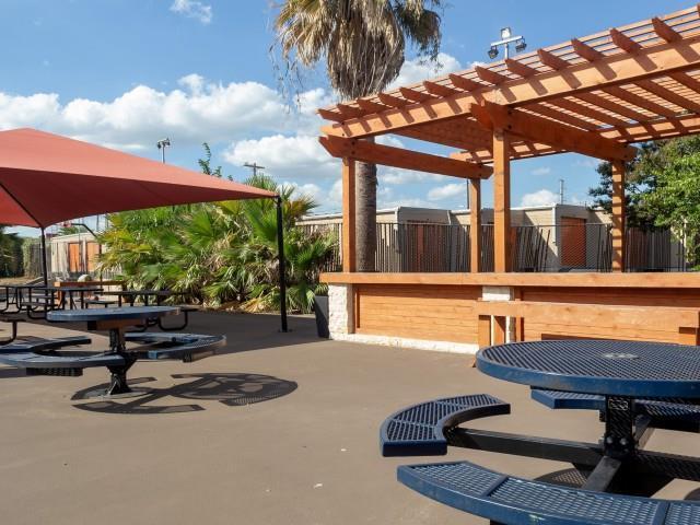 11838 Parliament St San Antonio, TX 78216 photo 3