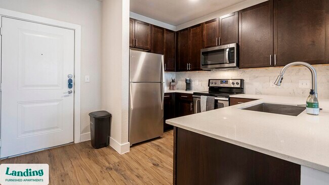 17715 Overlook Loop San Antonio, TX 78259 photo 2