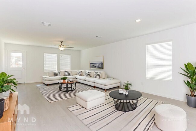 2728 Ctr Crk Ln Fort Worth, TX 76108 photo 2
