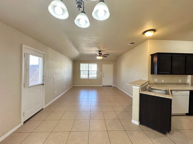 1306 Cavalry Ln Killeen, TX 76549 photo 5