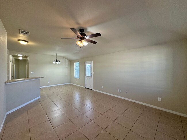 1306 Cavalry Ln Killeen, TX 76549 photo 3