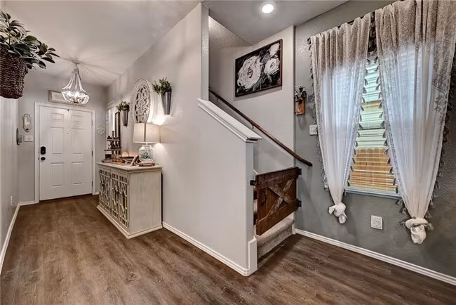420 Major Lee Ln Jarrell, TX 76537 photo 4