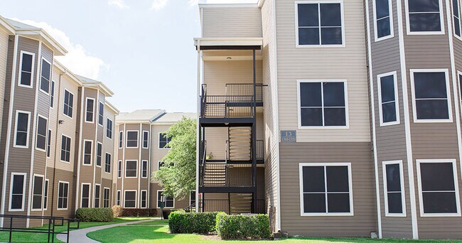 Concord At Allendale Apartments photo 2
