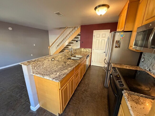 5653 Calmor Ave San Jose, CA 95123 photo 5
