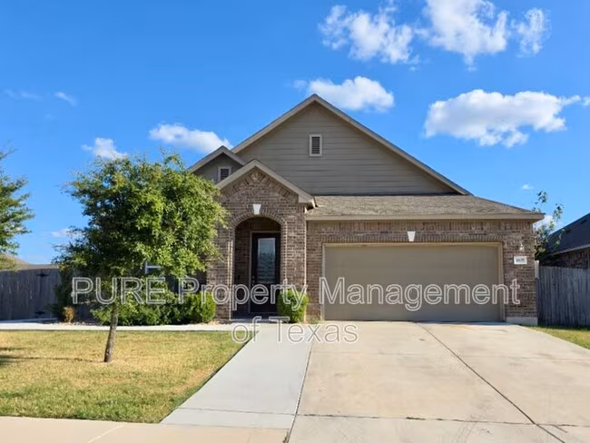 1005 Estes Park, Taylor, TX 76574 photo 2
