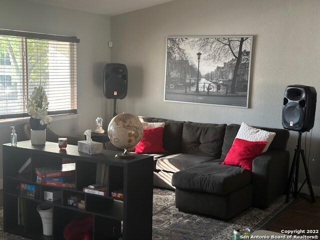 3606 Fred Ross Ln San Antonio, TX 78228 photo 4