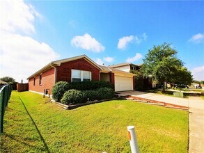 1436 Brandywine Ln Little Elm, TX 75068 photo 4