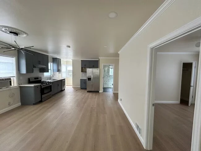 415 Wallace Ave Vallejo, CA 94590 photo 3