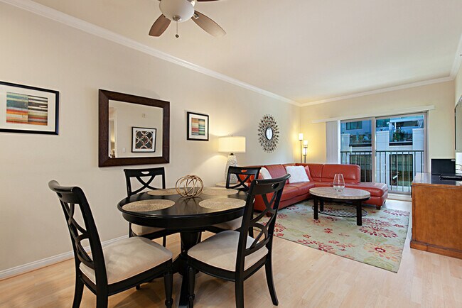 450 J St San Diego, CA 92101 photo 3