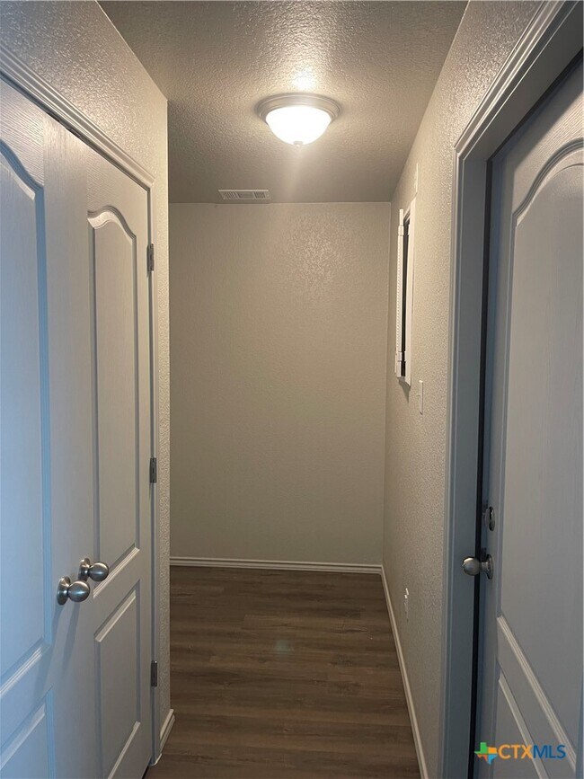 547 Lost Trl Copperas Cove, TX 76522 photo 5