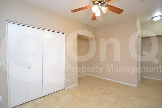 2834 E Kathleen Rd Phoenix, AZ 85032 photo 5