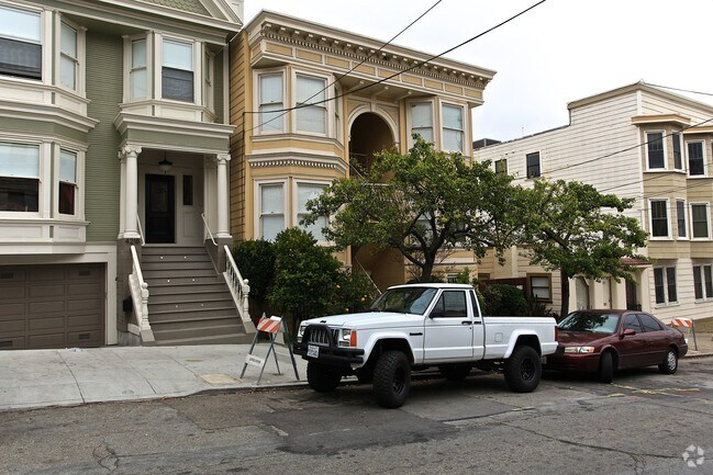 4212 Twenty-Fifth Street photo 5