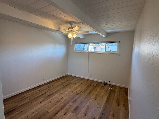 5300 School St El Cerrito, CA 94530 photo 4