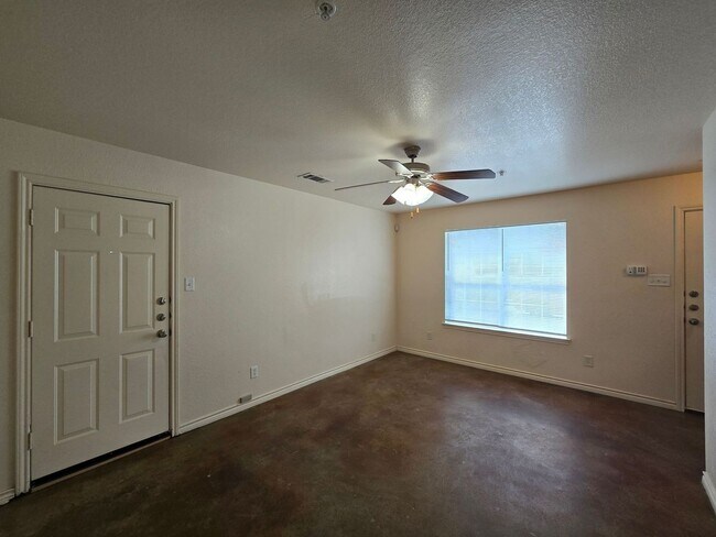 1305 Cavalry Ln Killeen, TX 76549 photo 5