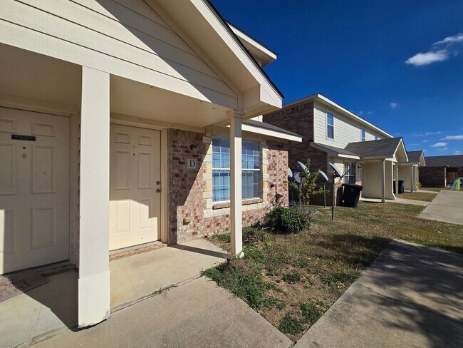 1305 Cavalry Ln Killeen, TX 76549 photo 2
