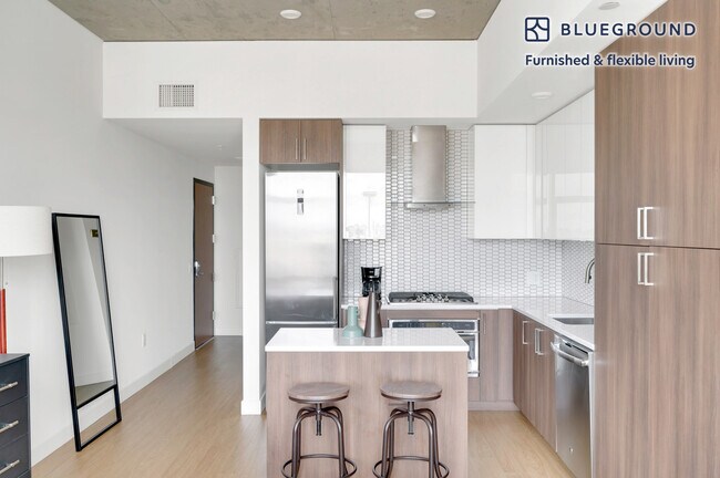 1600 2nd Ave Seattle, WA 98101 photo 3
