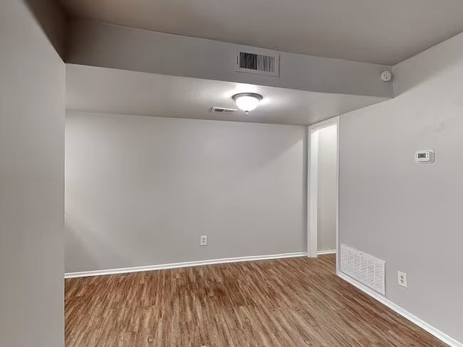5618 Boca Raton Blvd Fort Worth, TX 76112 photo 3