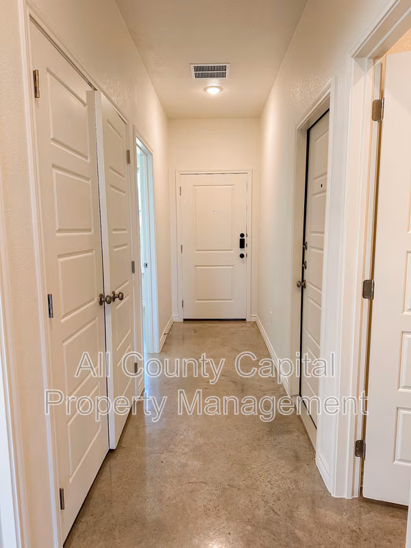 8905 Ash Rd Killeen, TX 76549 photo 4
