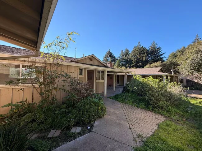 809 Browns Valley Rd Watsonville, CA 95076 photo 2